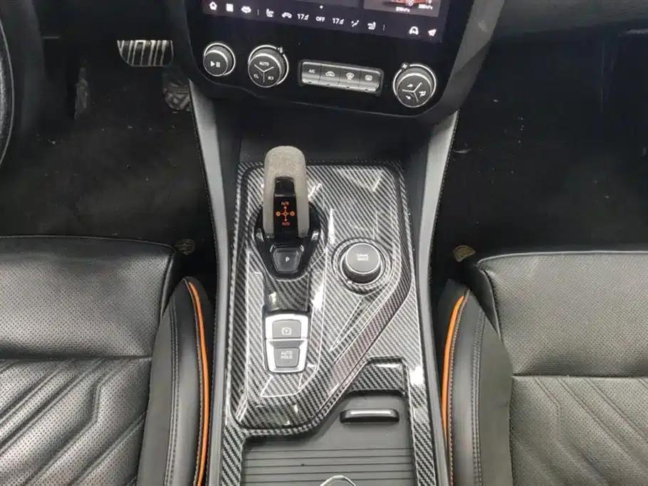 Lynk & Co 02 Hatchback 2021 2.0TD Halo — миниатюра 16