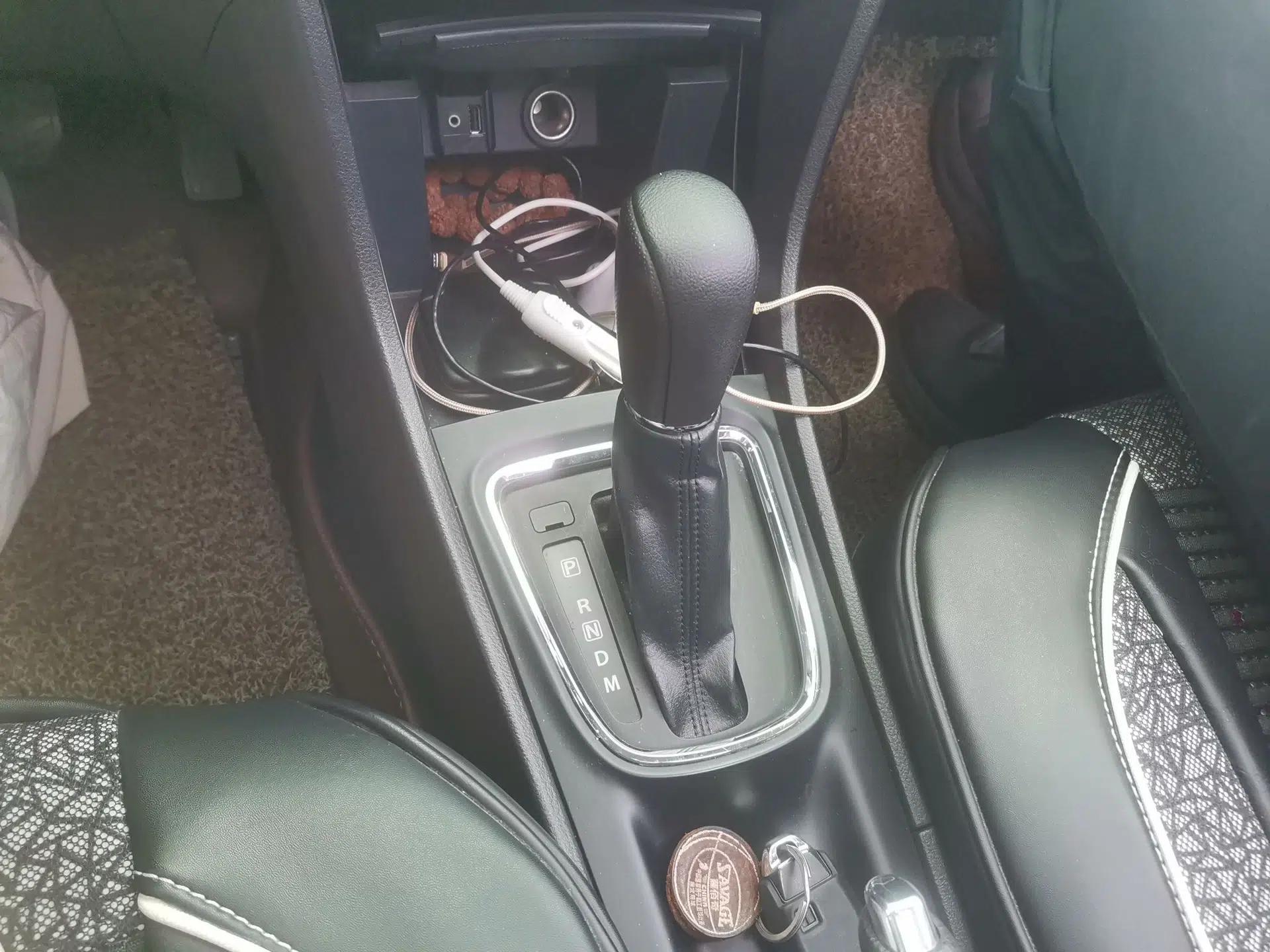 Suzuki Alivio 2015 1.6L Automatic Luxury Model — миниатюра 15