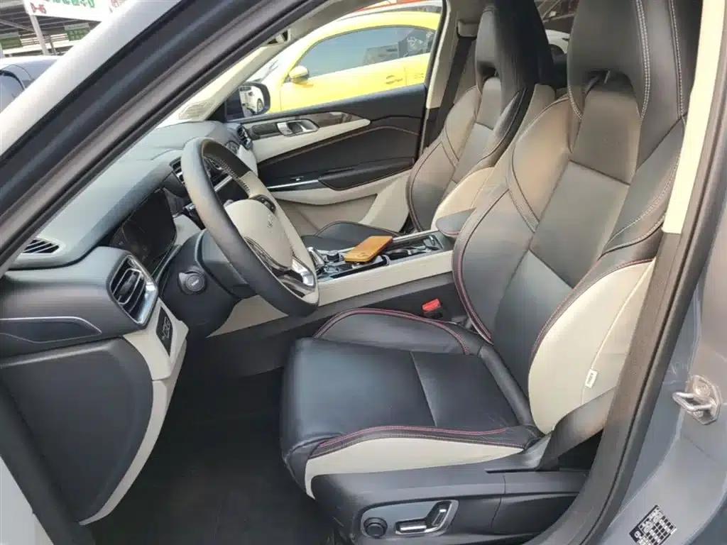 Lynk & Co 02 PHEV 2019 1.5T Pro — миниатюра 15