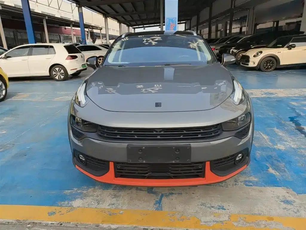 Lynk & Co 02 PHEV 2019 1.5T Pro — миниатюра 3