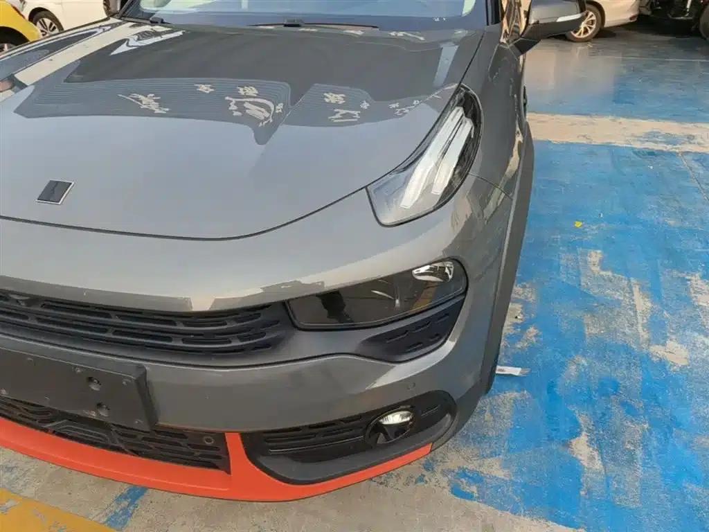 Lynk & Co 02 PHEV 2019 1.5T Pro — миниатюра 24