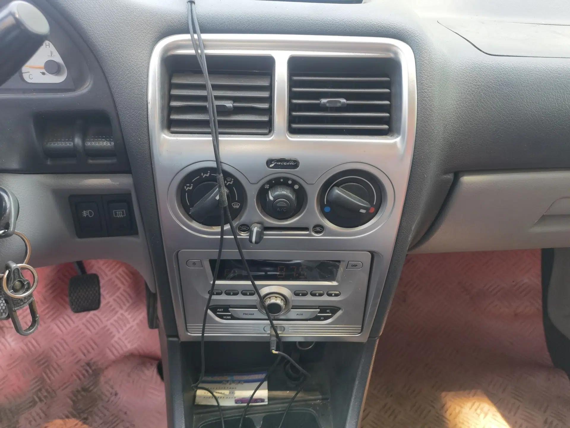Suzuki Lingyang 2012 1.3L Comfort Version — миниатюра 14