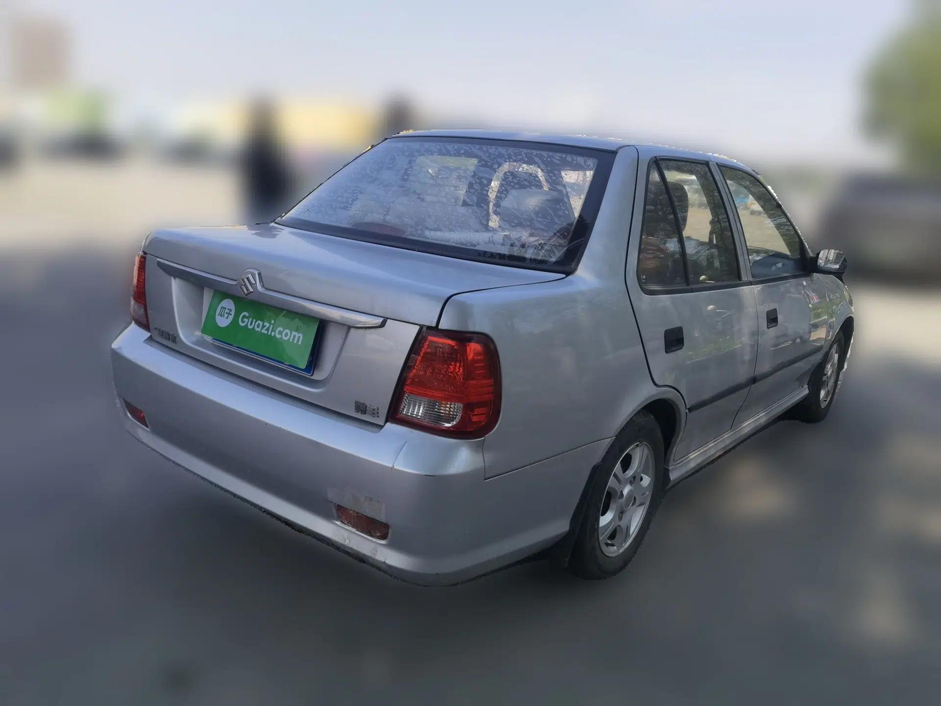 Suzuki Lingyang 2012 1.3L Comfort Version — миниатюра 6