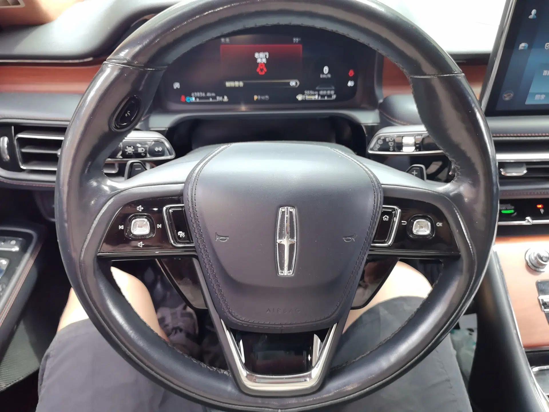 Lincoln Aviator 2020 3.0T V6 Four-Wheel Drive Premium Edition — миниатюра 11