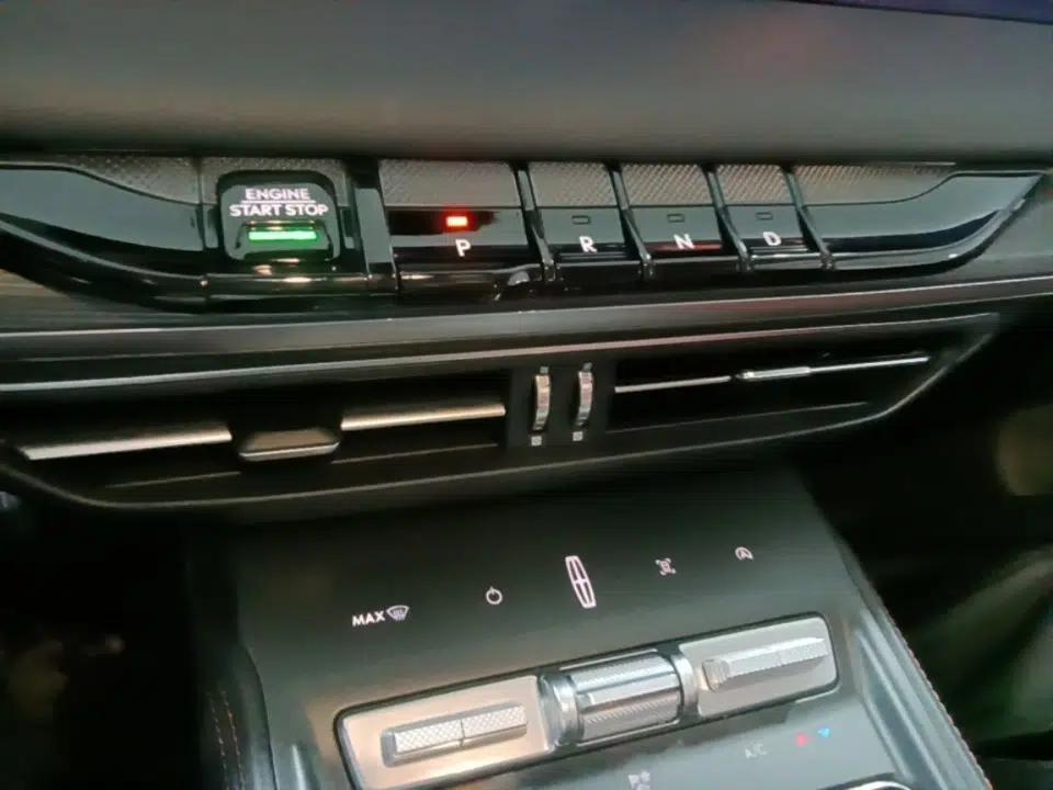 Lincoln Z 2022 iXiang Luxury Edition — миниатюра 17