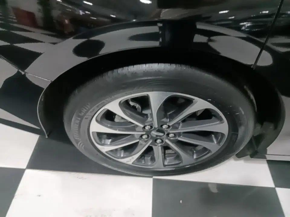 Lincoln Z 2022 iXiang Luxury Edition — миниатюра 10