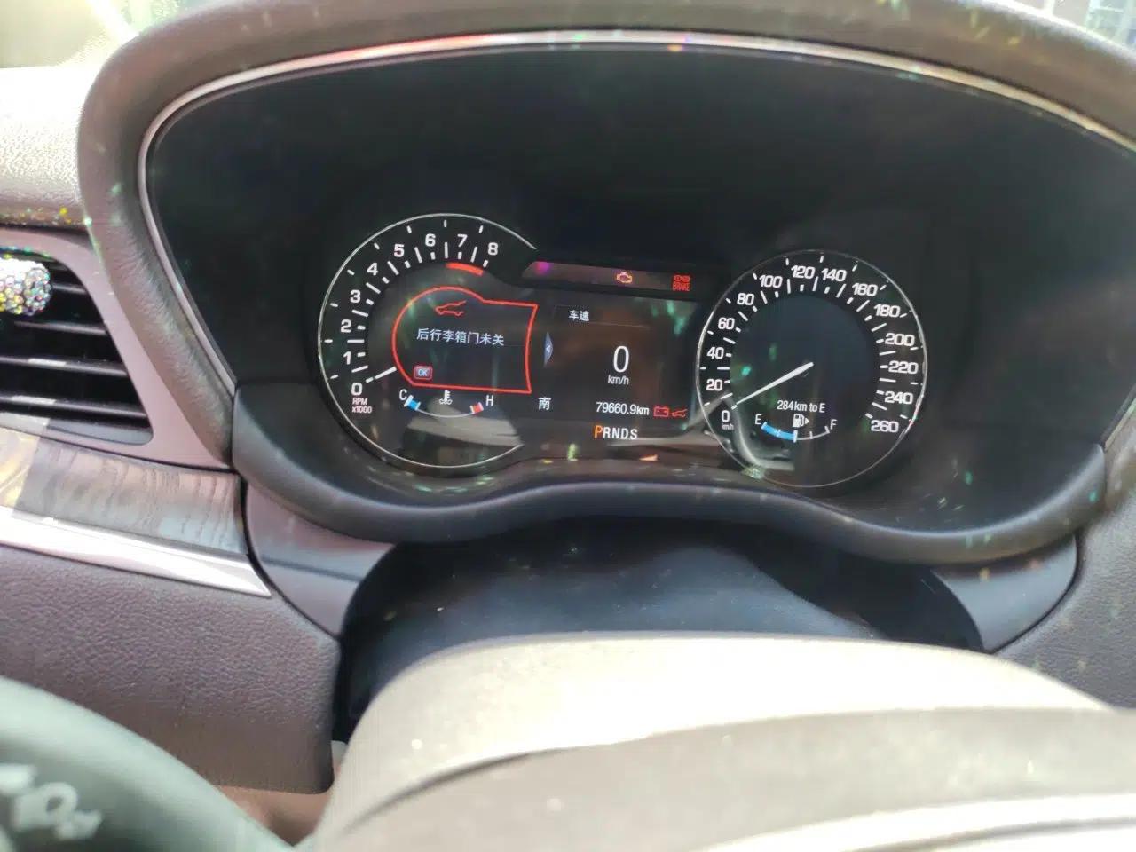 Lincoln MKC 2017 2.0T Four-Wheel Drive Zunya Edition — миниатюра 13