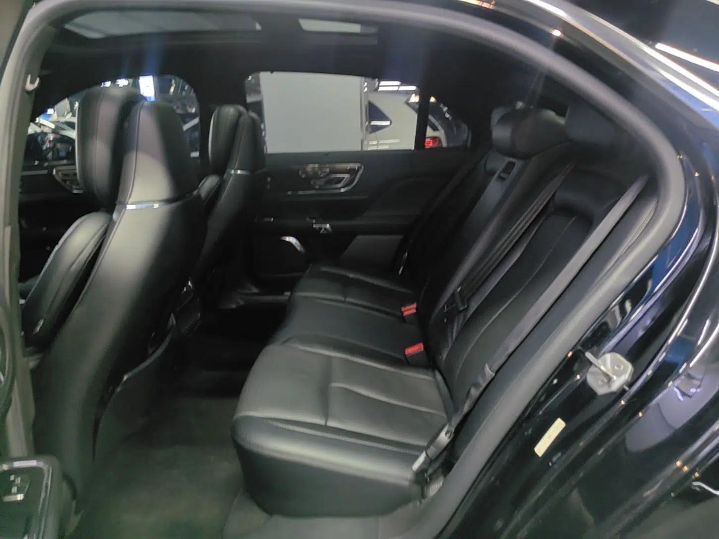 Lincoln Continental 2017 2.0T Two-Wheel Drive Prestige Edition — миниатюра 19