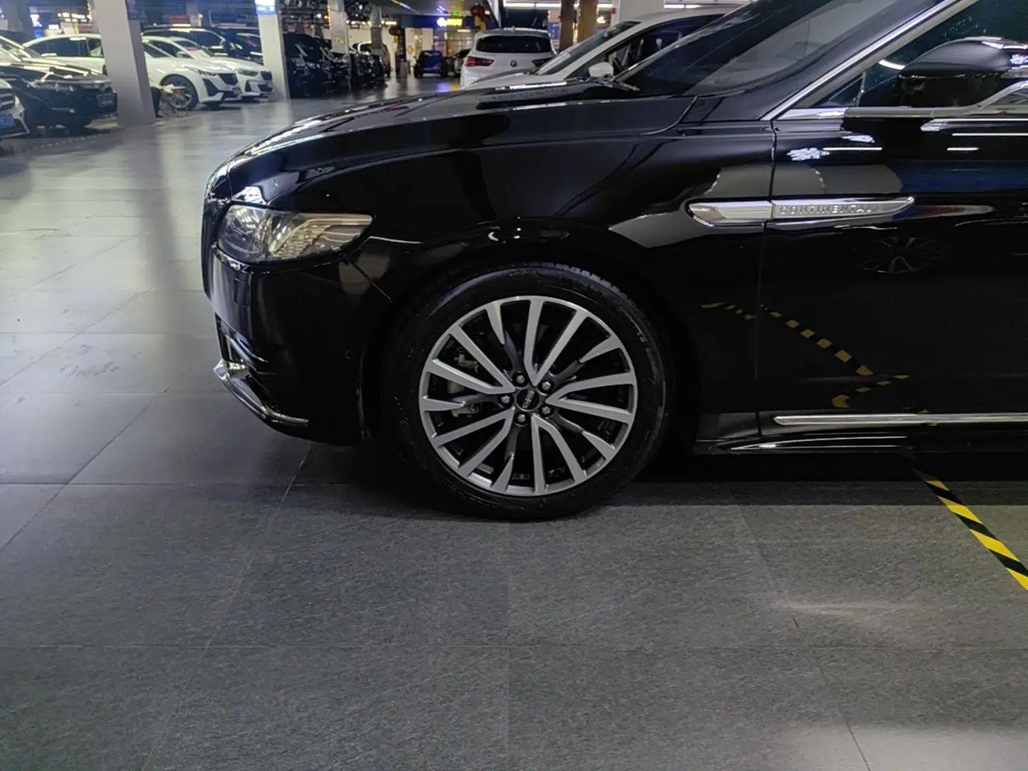 Lincoln Continental 2017 2.0T Two-Wheel Drive Prestige Edition — миниатюра 9