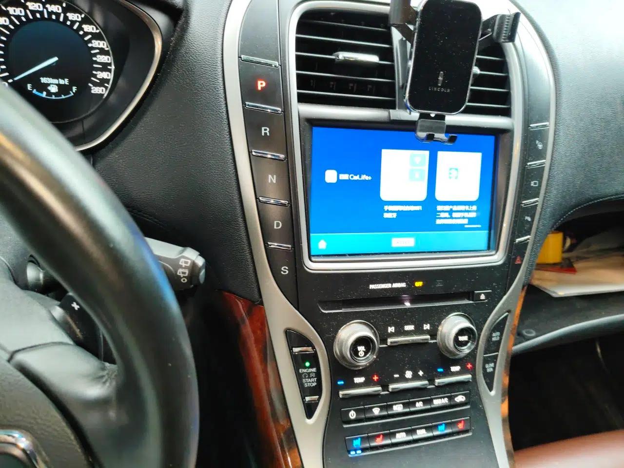 Lincoln MKX 2015 2.7T Four-Wheel Drive Prestige Edition — миниатюра 15