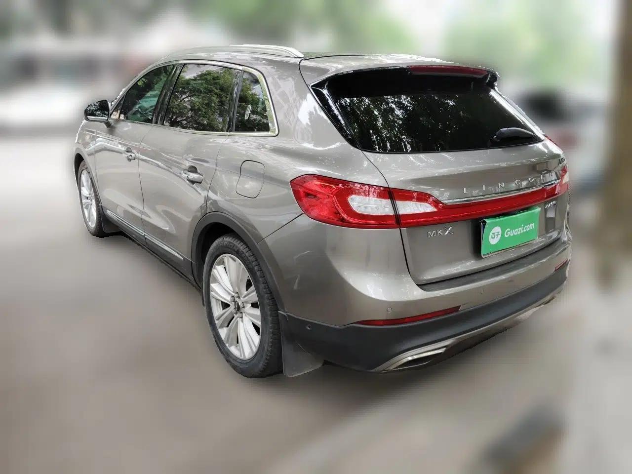 Lincoln MKX 2015 2.7T Four-Wheel Drive Prestige Edition — миниатюра 4