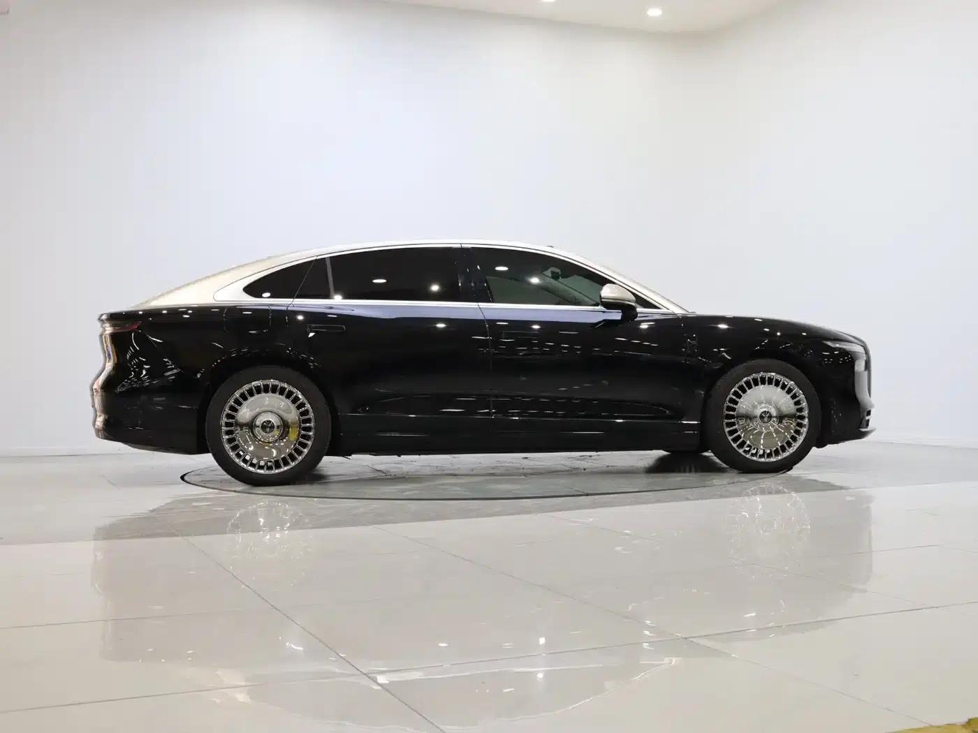 Voyah Chase Light L 2026 All-Wheel Drive Ultra — миниатюра 8