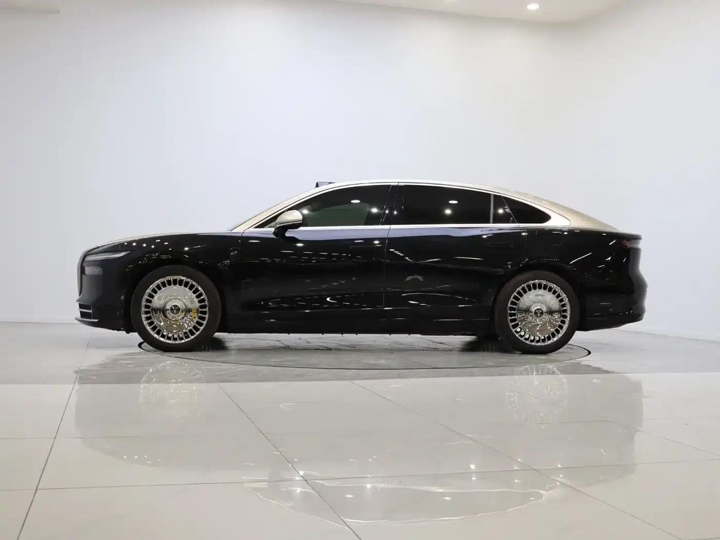 Voyah Chase Light L 2026 All-Wheel Drive Ultra — миниатюра 10
