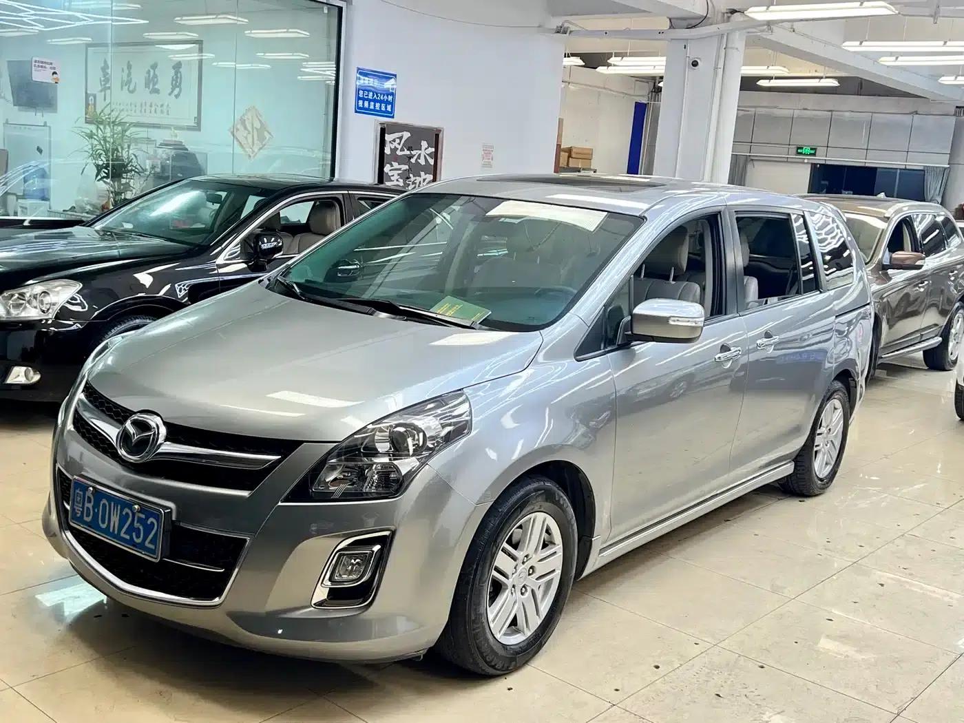 Mazda 8 2013 2.5L Supreme Edition — миниатюра 1