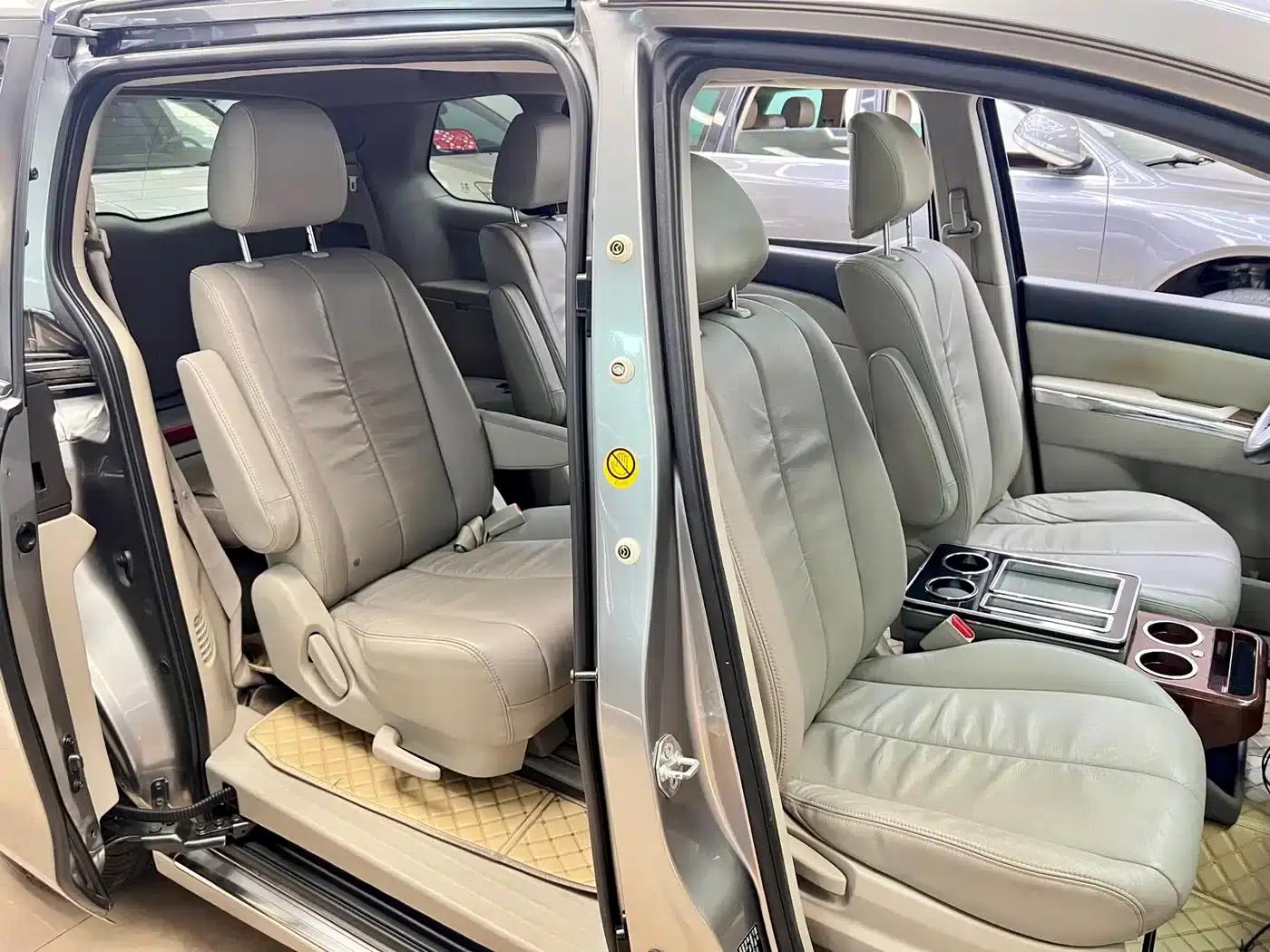 Mazda 8 2013 2.5L Supreme Edition — миниатюра 13