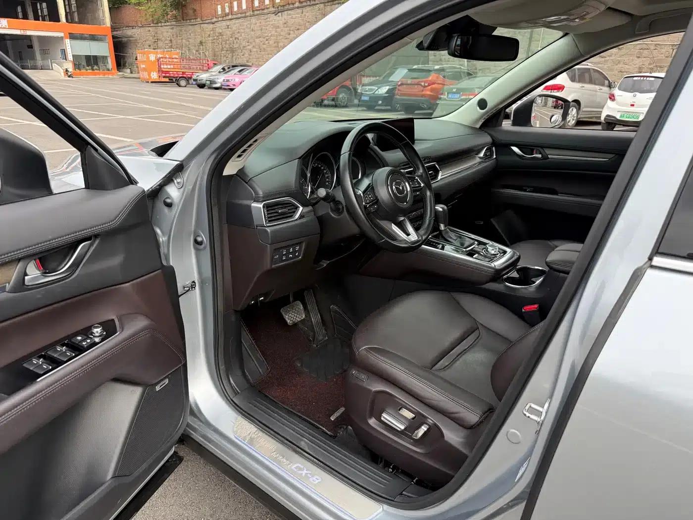 Mazda CX-8 2019 2.5L AWD Flagship — миниатюра 9