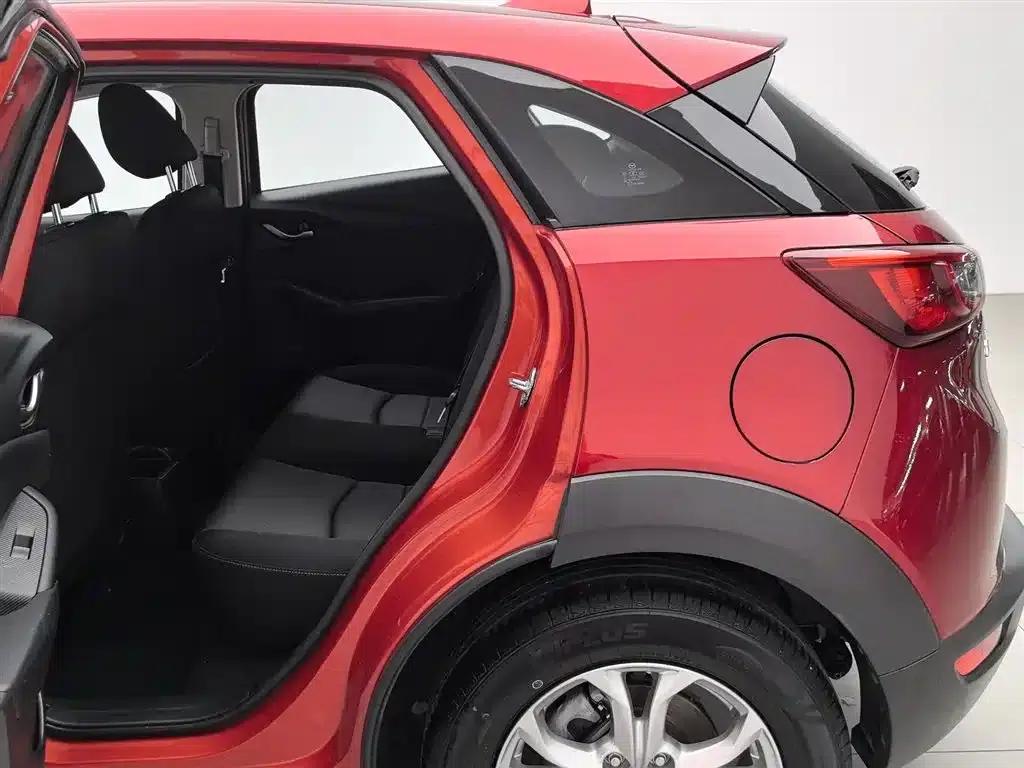 Mazda CX-3 2018 2.0L Automatic Luxury — миниатюра 15