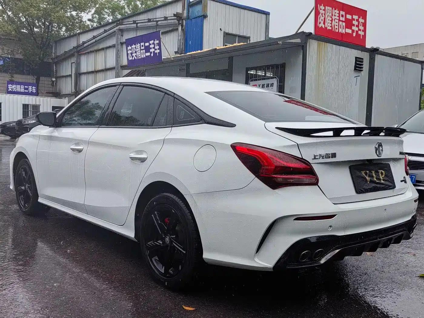 MG5 Scorpio 2022 1.5T Trophy Sport Luxury Edition — миниатюра 15