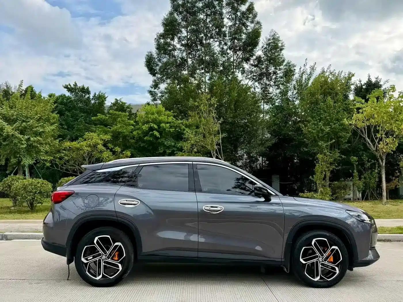 MG ONE 2022 α-Smart Sports Series 1.5T Starter Edition — миниатюра 3