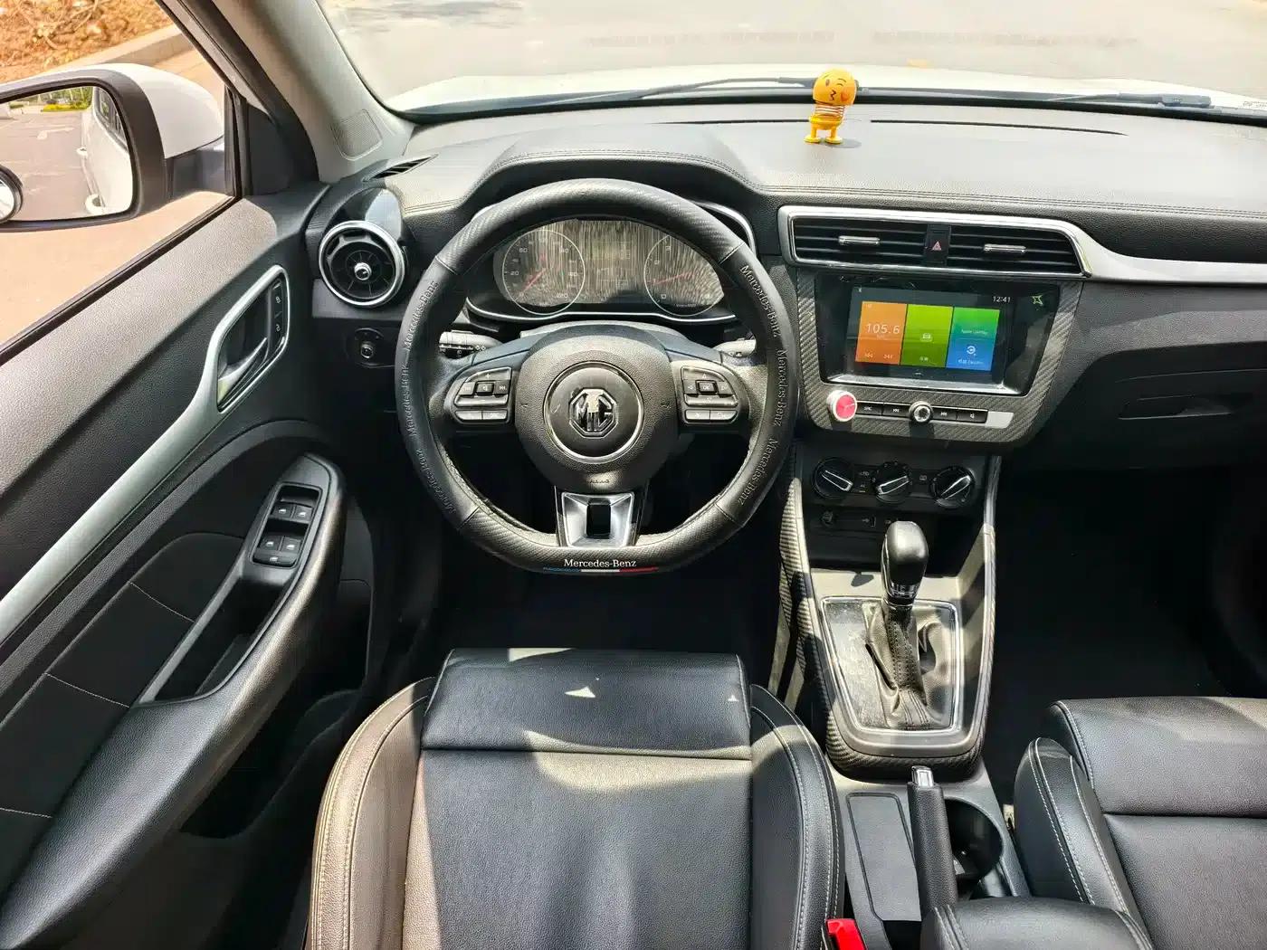 2015 Toyota GT 1.5T Automatic Luxury Edition — миниатюра 10