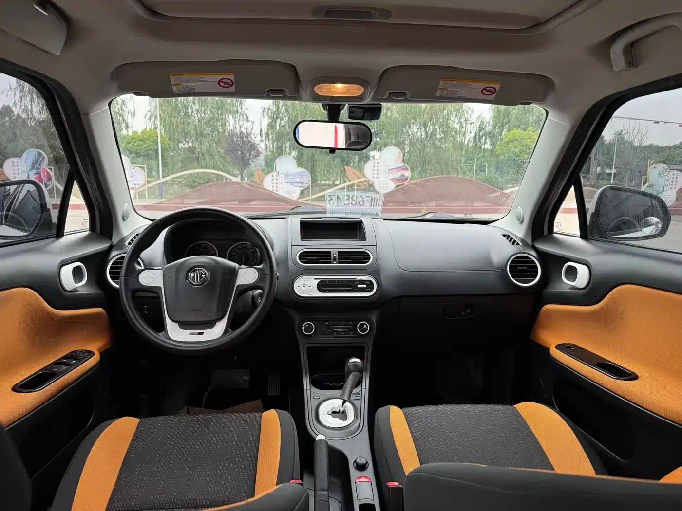 MG3SW 2015 1.5L AMT Elite — миниатюра 15