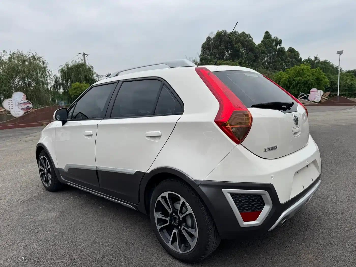 MG3SW 2015 1.5L AMT Elite — миниатюра 5