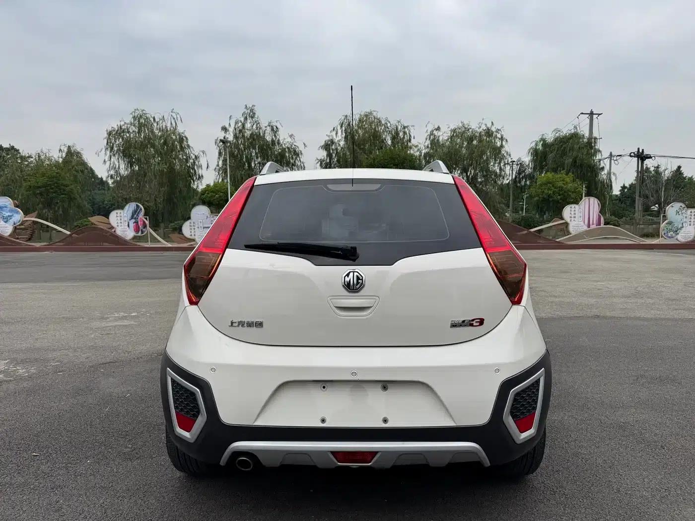 MG3SW 2015 1.5L AMT Elite — миниатюра 6