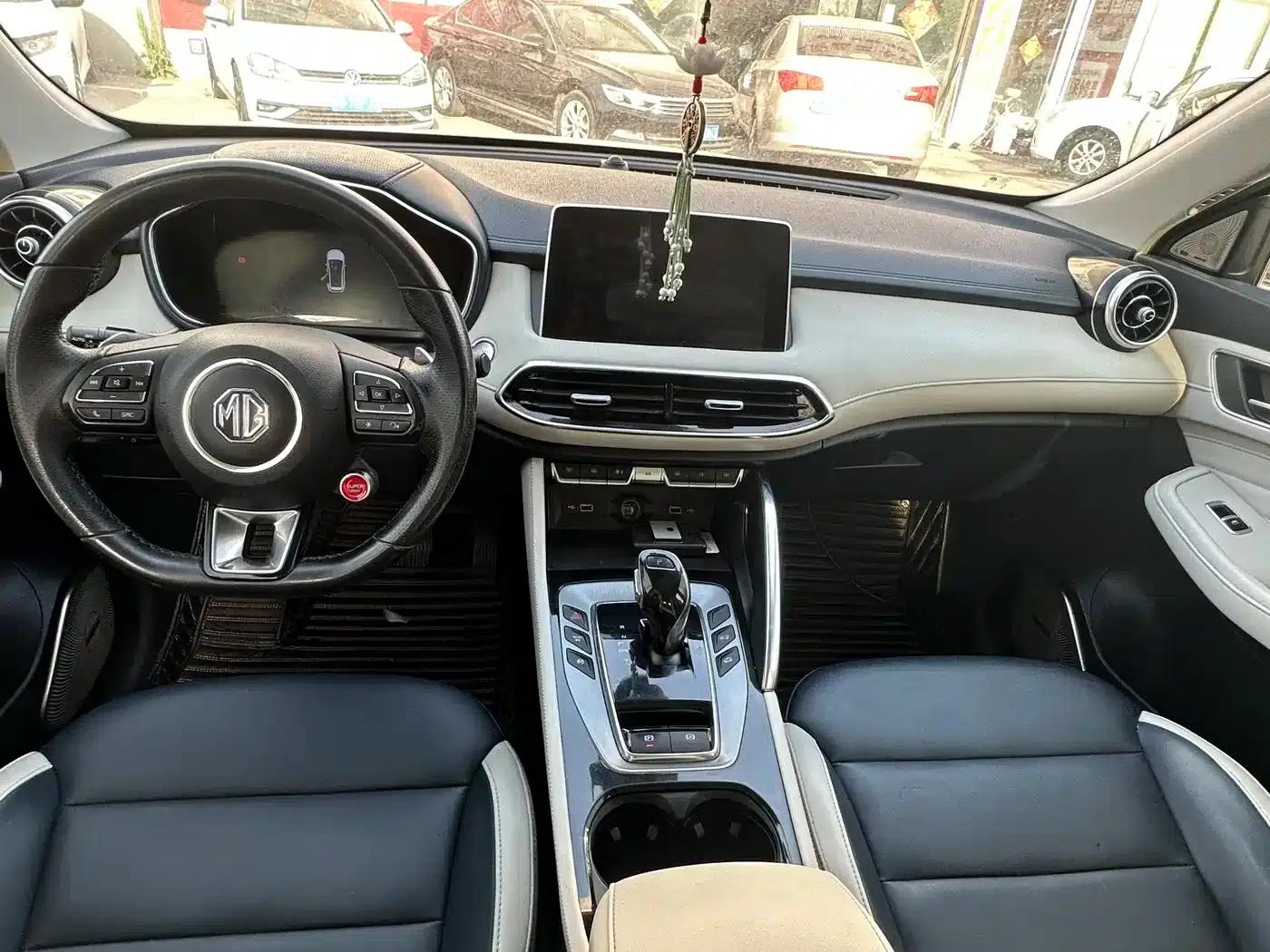 MG Pilot 2021 400TGI Automatic 2WD Trophy Flagship Edition — миниатюра 8