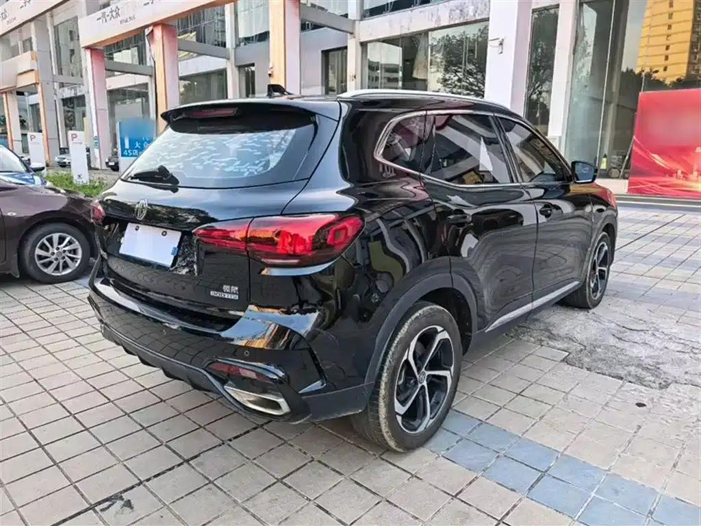 MG Pilot 2021 300TGI Automatic 2WD Dynamic Luxury Edition — миниатюра 16