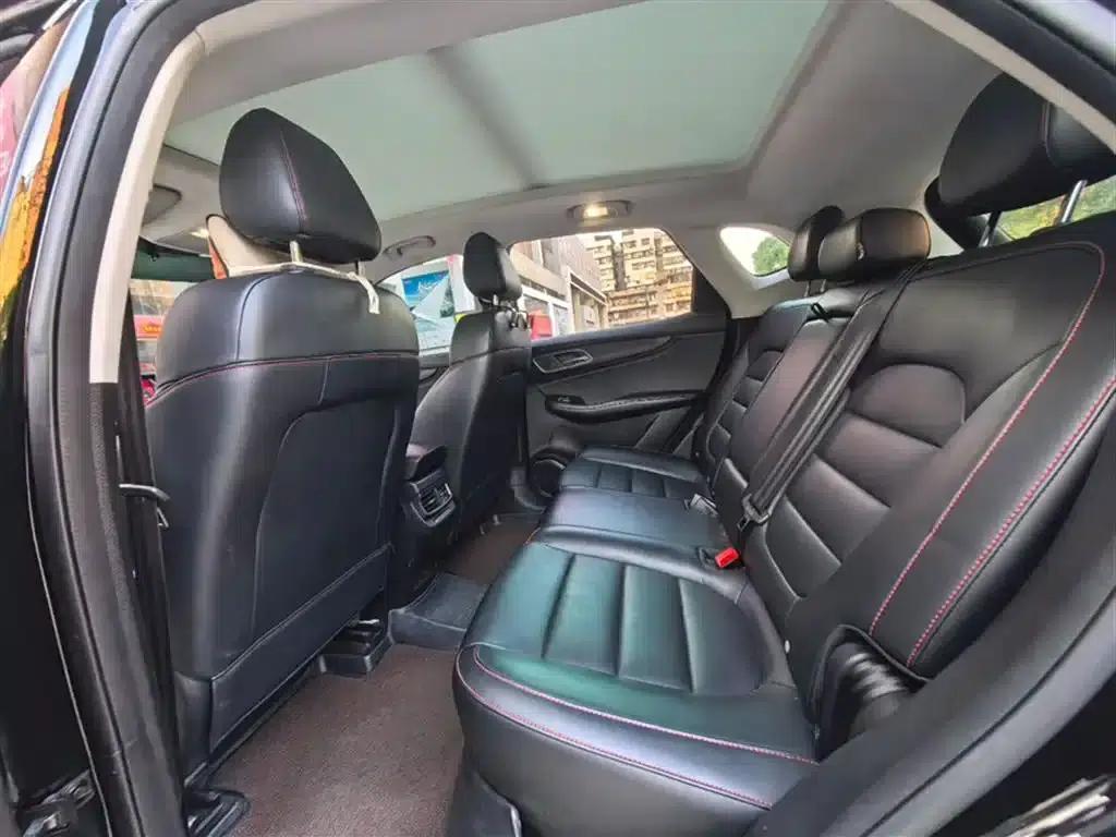 MG Pilot 2021 300TGI Automatic 2WD Dynamic Luxury Edition — миниатюра 22