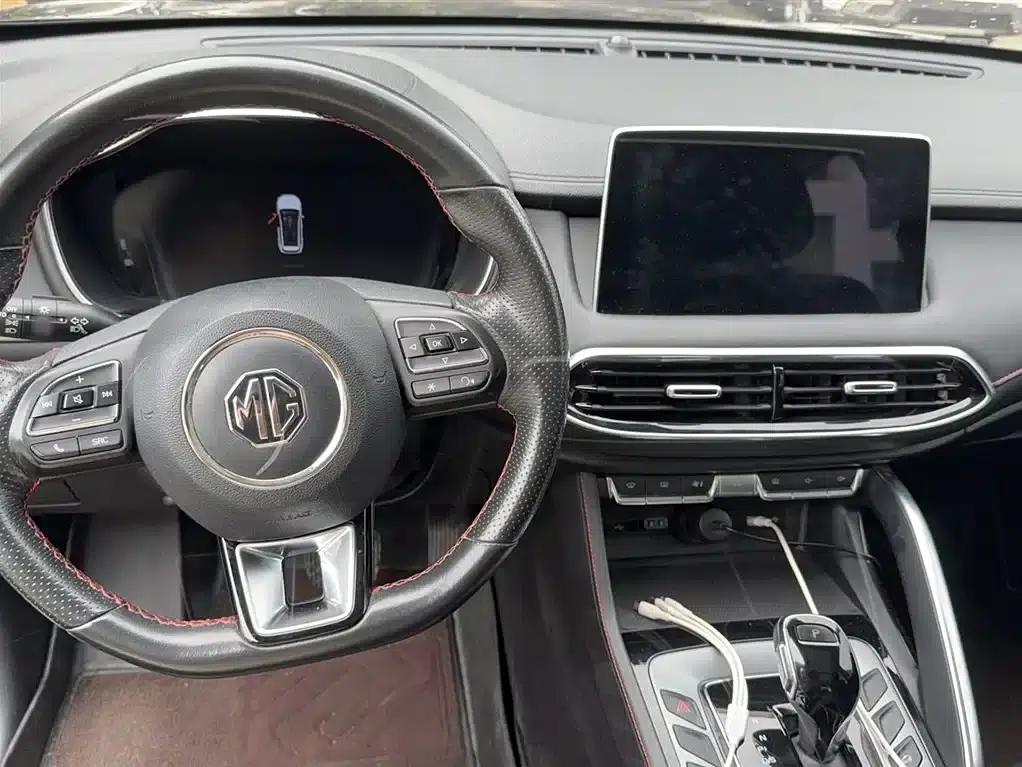 MG Pilot 2021 300TGI Automatic 2WD Dynamic Luxury Edition — миниатюра 4