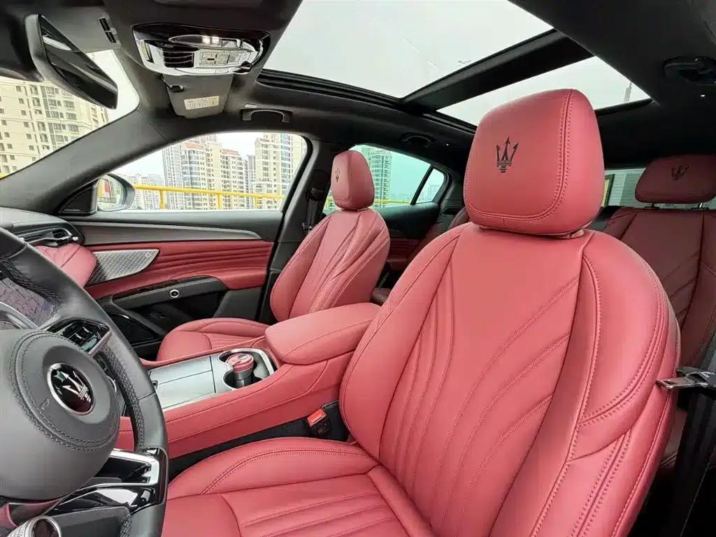 2023 Grecale 2.0T GT — миниатюра 17