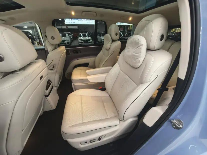 Li Auto i8 2025 Model Standard Version — миниатюра 18