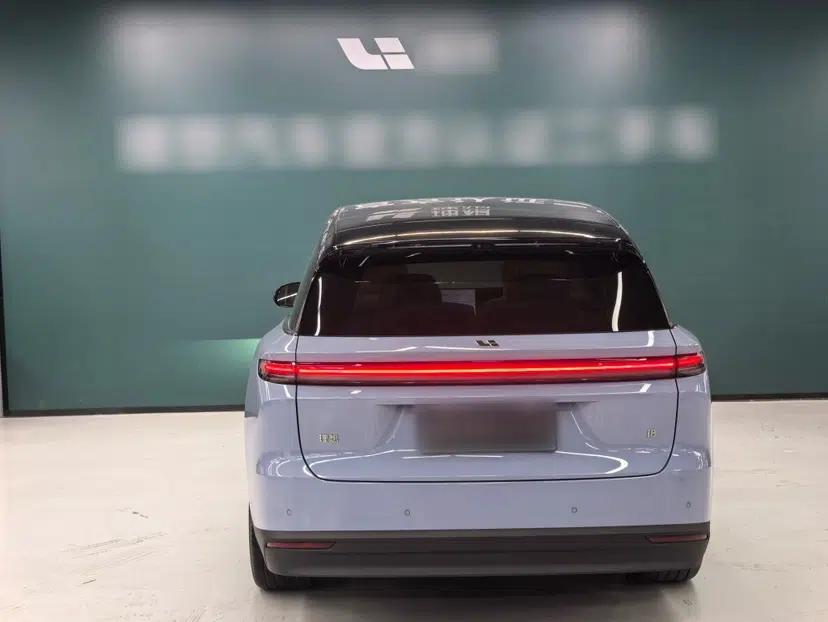 Li Auto i8 2025 Model Standard Version — миниатюра 3