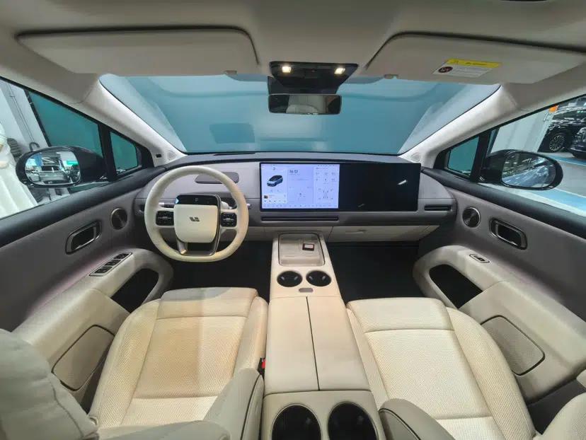 Li Auto i8 2025 Model Standard Version — миниатюра 22