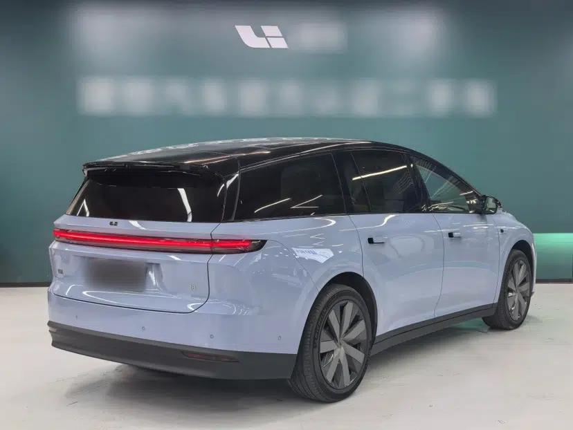 Li Auto i8 2025 Model Standard Version — миниатюра 5