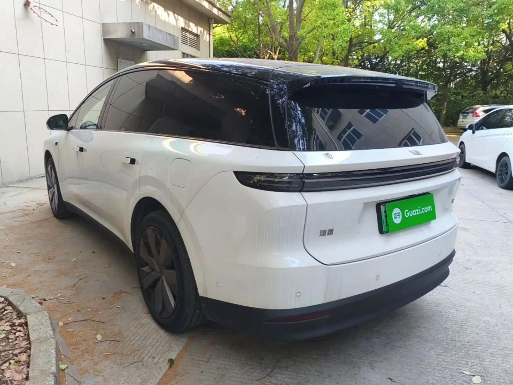 Li Auto i8 2025 Model Standard Version — миниатюра 4