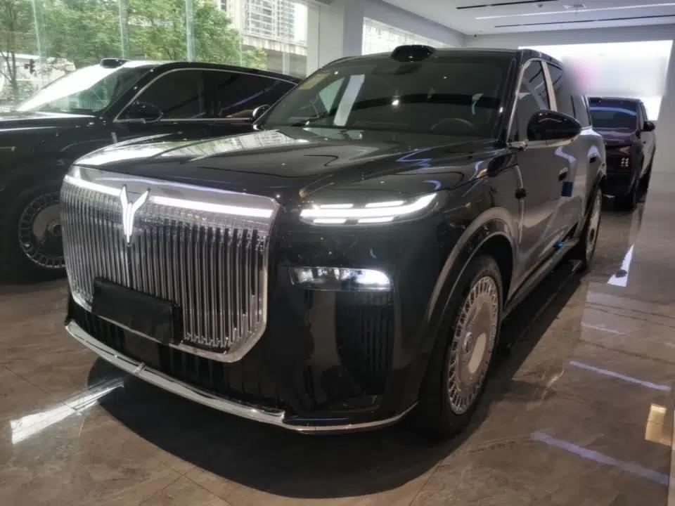 VOYAH Titan 2026 Model Max+ — миниатюра 1