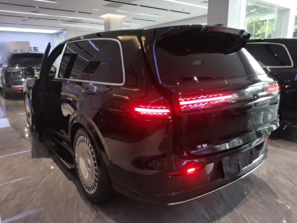 VOYAH Titan 2026 Model Max+ — миниатюра 4