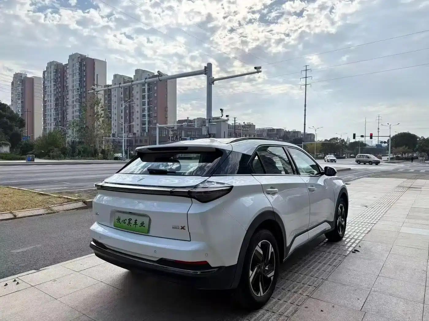 Nezha X 2023 Model 500 — миниатюра 7