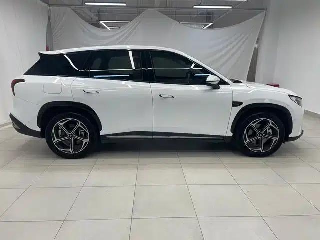 Nezha L 2024 Range Extender 310 Flash Charge Red Edition — миниатюра 6
