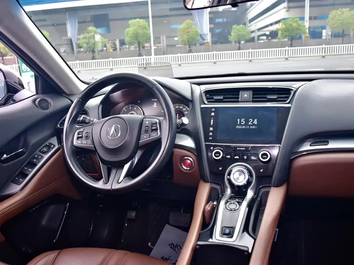 Acura CDX 2016 1.5T 2WD Premium Edition — миниатюра 6