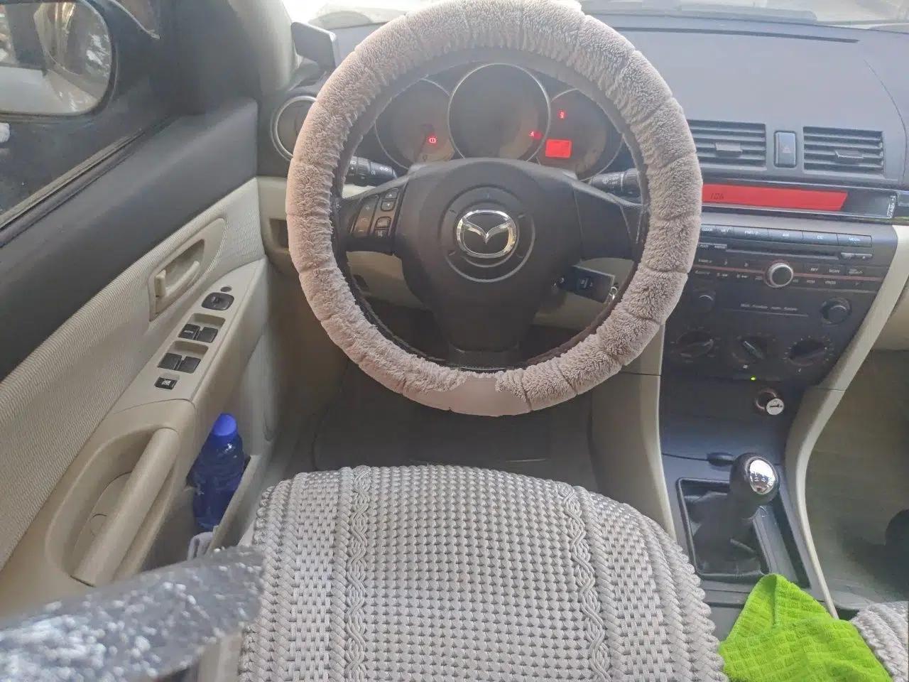 Mazda 3 2010 1.6L Manual Classic Stylish Version — миниатюра 11