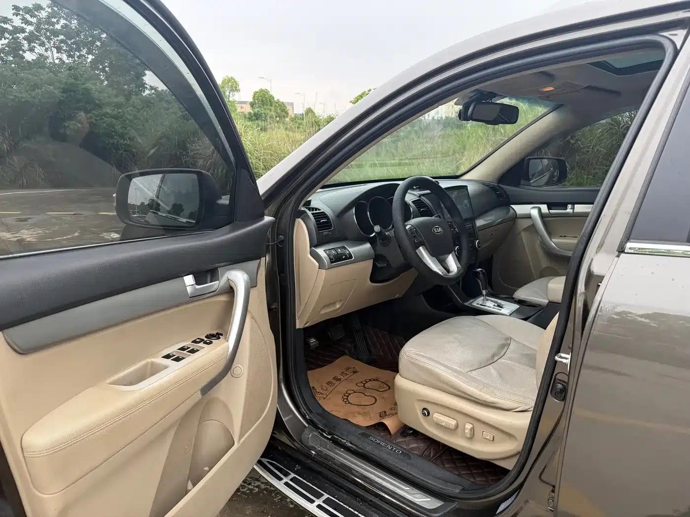 2009 Sorento 2.4L Luxury Edition — миниатюра 7
