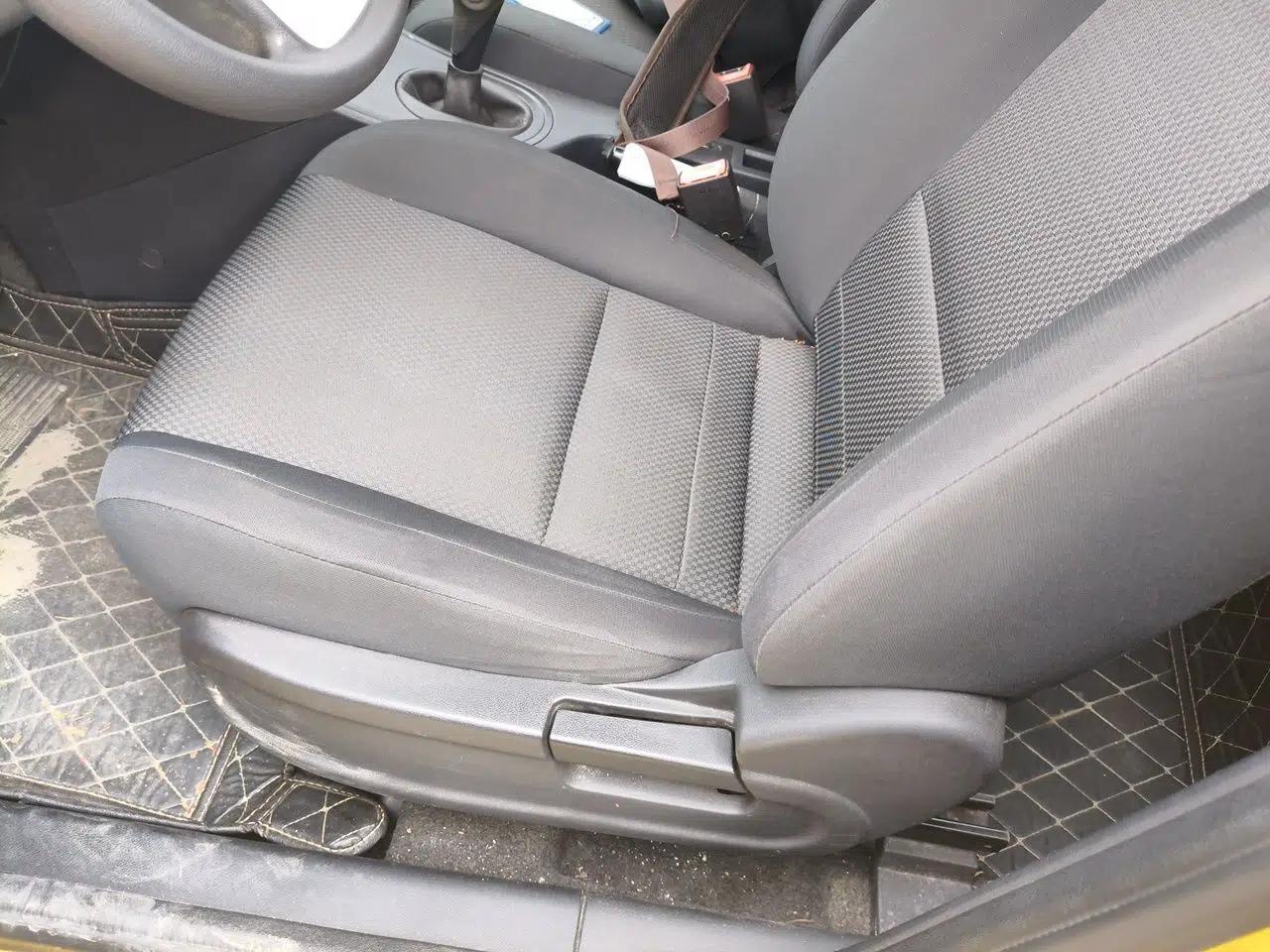 MG 3 2013 1.3L Manual Comfort Edition — миниатюра 16