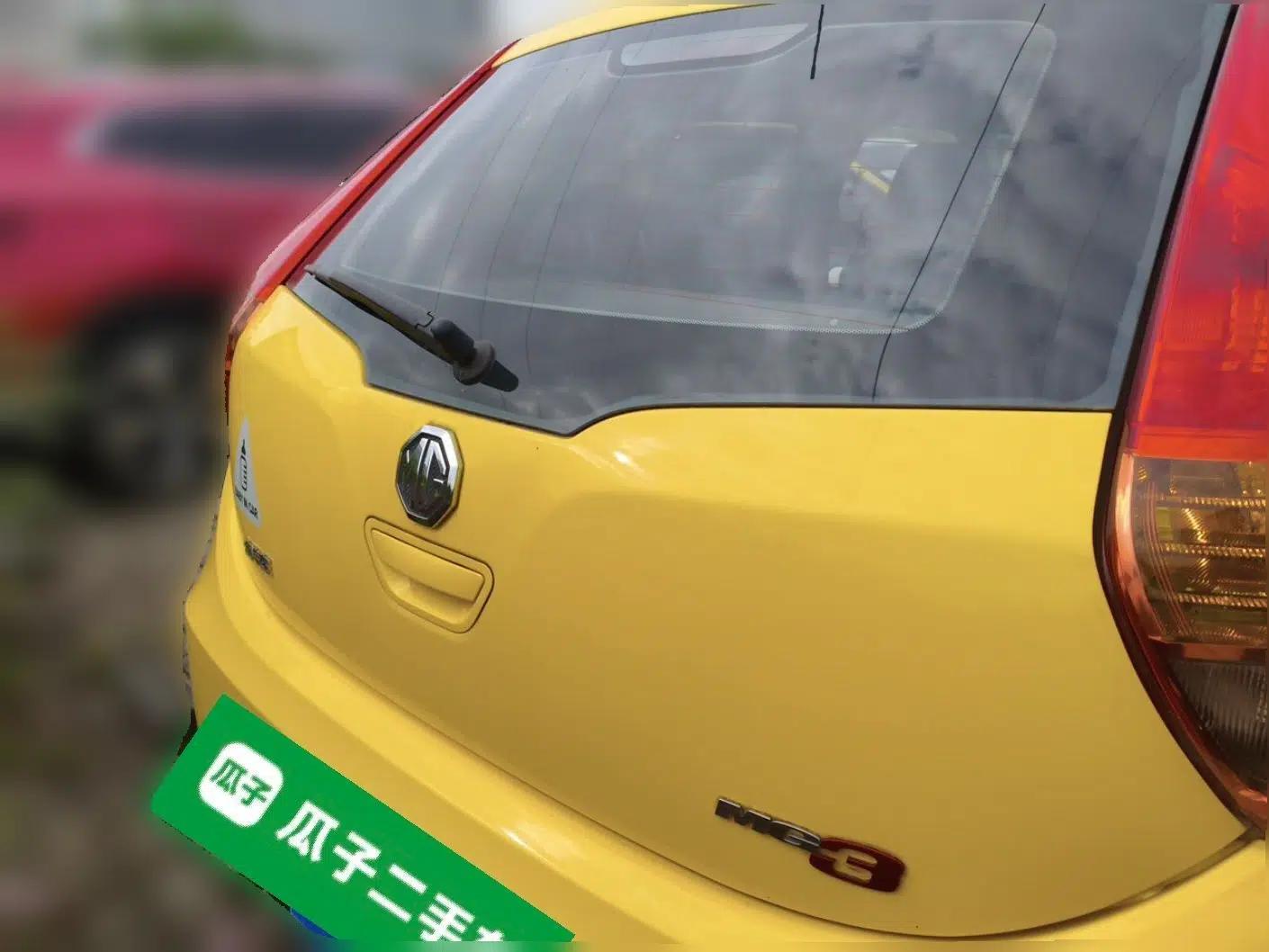 MG 3 2013 1.3L Manual Comfort Edition — миниатюра 5