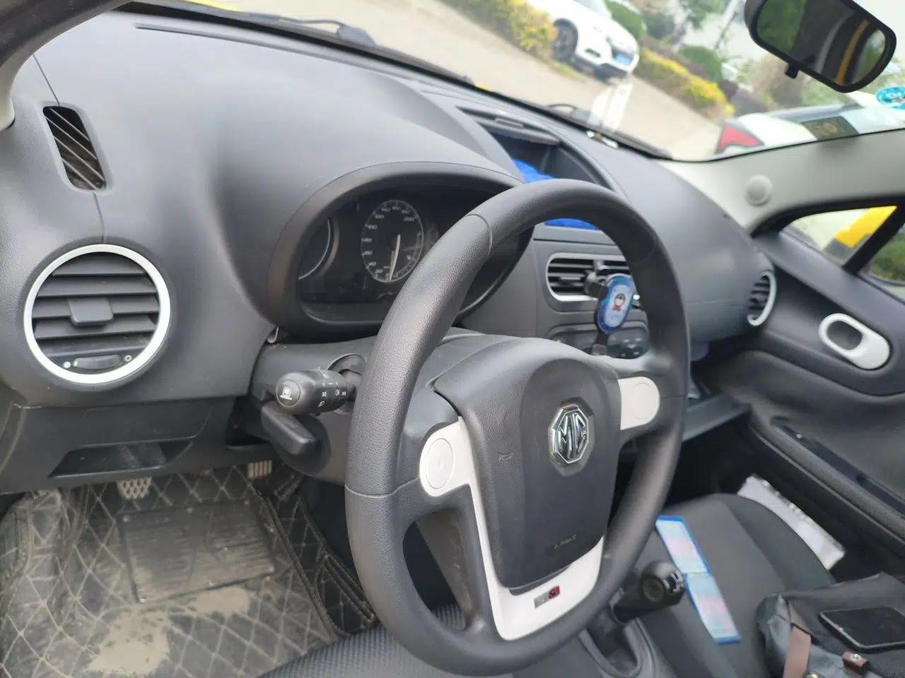 MG 3 2013 1.3L Manual Comfort Edition — миниатюра 10
