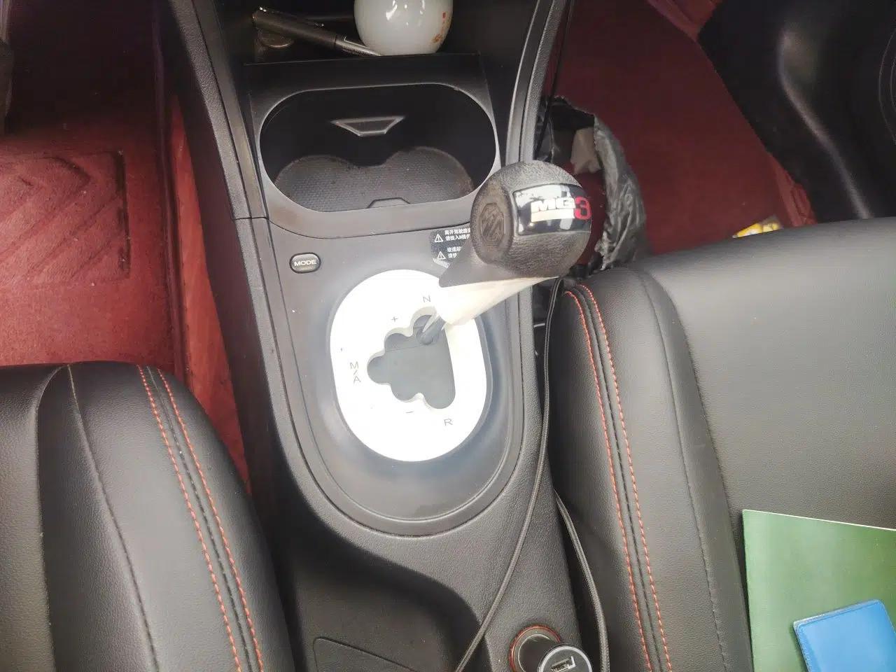 MG 3 2013 1.5L AMT Elite Edition — миниатюра 15