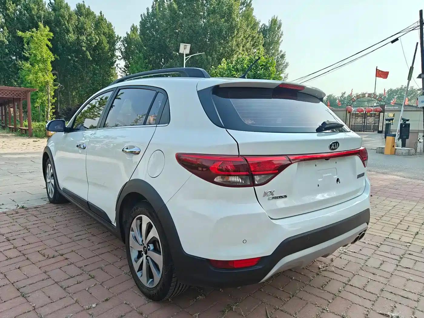 2017 KX CROSS 1.4L AT GLS — миниатюра 4