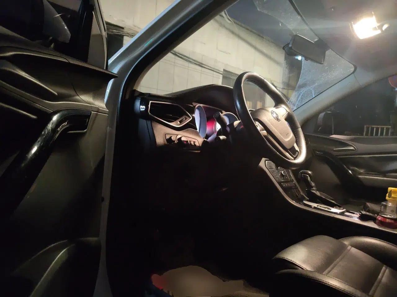 MG GS 2016 1.5TGI TST Luxury Edition — миниатюра 17
